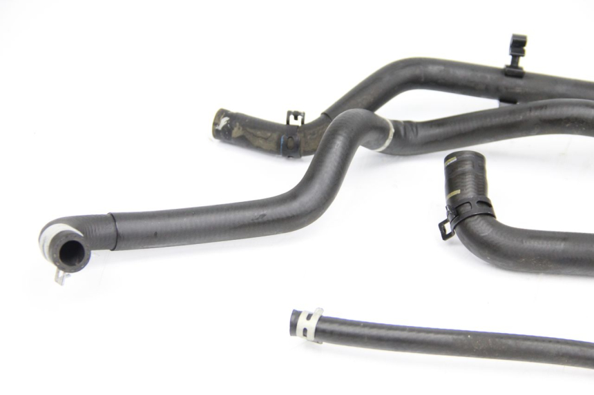 photo de RADIATOR HOSE PEUGEOT SATELIS 125 (2013 - 2018)