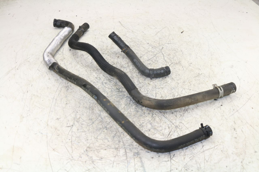 photo de RADIATOR HOSE PEUGEOT SATELIS 400 (2007 - 2013)