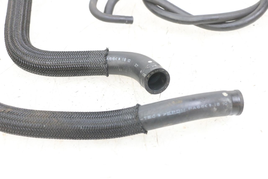 photo de RADIATOR HOSE SUZUKI BURGMAN 125 (2018 - 2021)