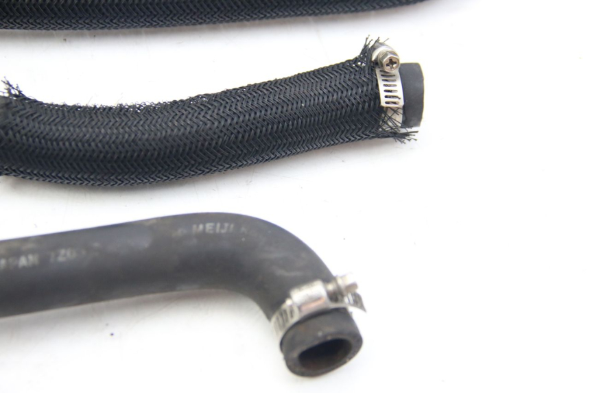 photo de RADIATOR HOSE SUZUKI SIXTEEN 125 (2008 - 2010)