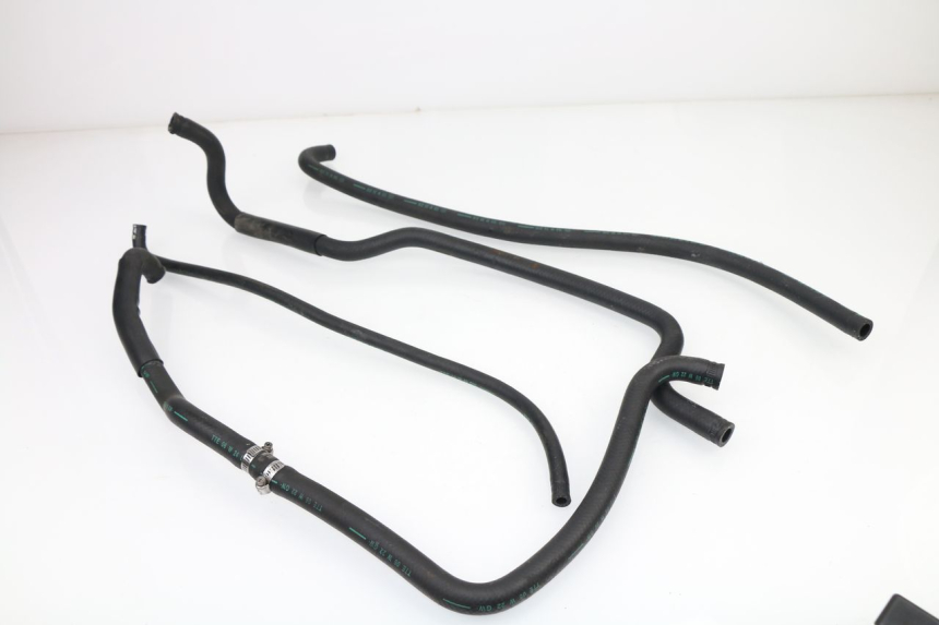 photo de RADIATOR HOSE SYM GTS 250 (2005 - 2008)