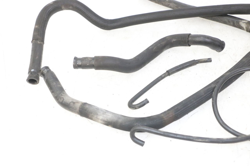 photo de RADIATOR HOSE SUZUKI UH BURGMAN 125 (2002 - 2006)