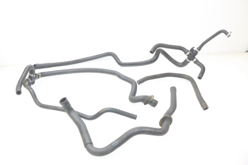 photo de RADIATOR HOSE PIAGGIO VESPA GTS IE ABS 300 (2016 - 2018)