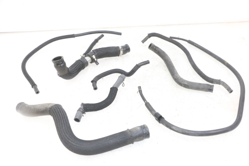 photo de RADIATOR HOSE YAMAHA XJ6 ABS 600 (2008 - 2016)