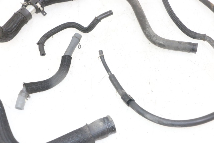 photo de RADIATOR HOSE YAMAHA XJ6 ABS 600 (2008 - 2016)