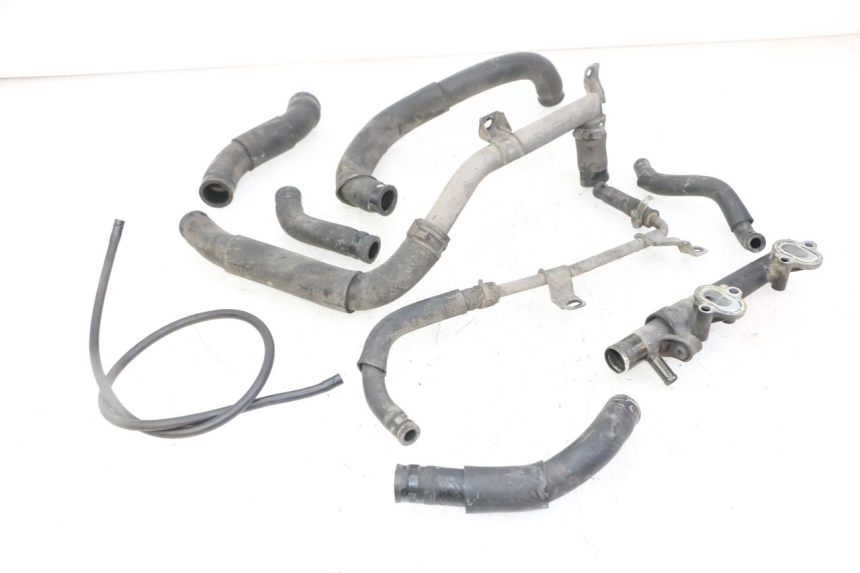 photo de RADIATOR HOSE YAMAHA FZS FAZER 600 (2001 - 2003)