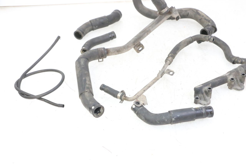 photo de RADIATOR HOSE YAMAHA FZS FAZER 600 (2001 - 2003)