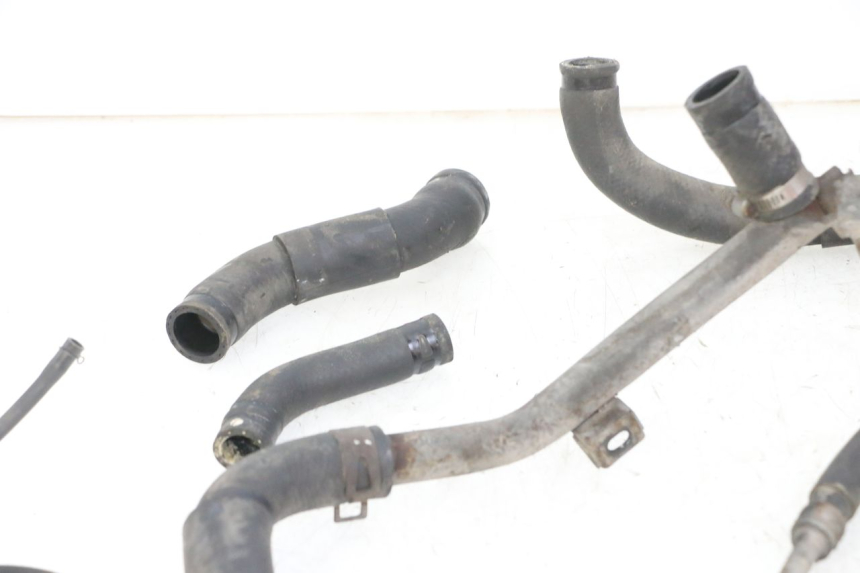 photo de RADIATOR HOSE YAMAHA FZS FAZER 600 (2001 - 2003)