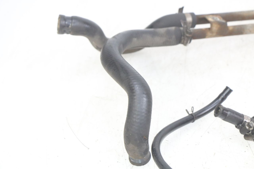 photo de RADIATOR HOSE YAMAHA X-MAX XMAX 250 (2006 - 2009)