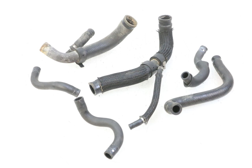 photo de RADIATOR HOSE YAMAHA XJ6 600 (2008 - 2016)