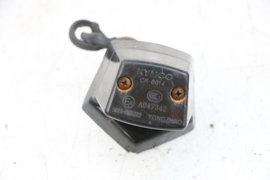photo de NUMBER PLATE LIGHTING KYMCO AGILITY CITY 4T 50 (2008 - 2016) - Zoom on usage condition