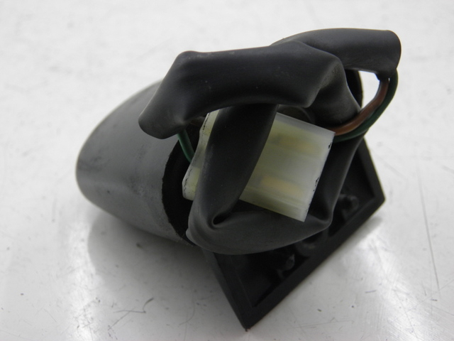 photo de NUMBER PLATE LIGHTING HONDA FES PANTHEON 125 (2003 - 2007)