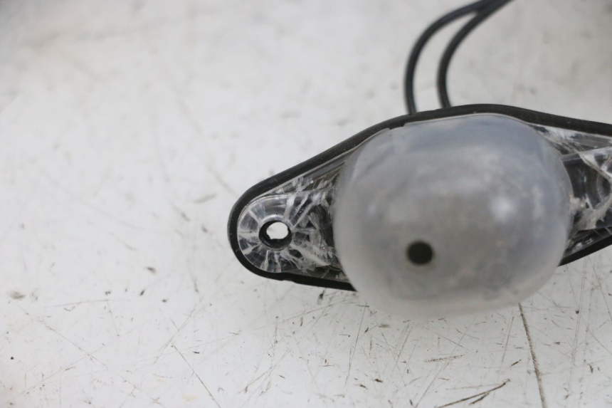 photo de NUMBER PLATE LIGHTING PIAGGIO MP3 RL 250 (2007 - 2010) - Markings and original references