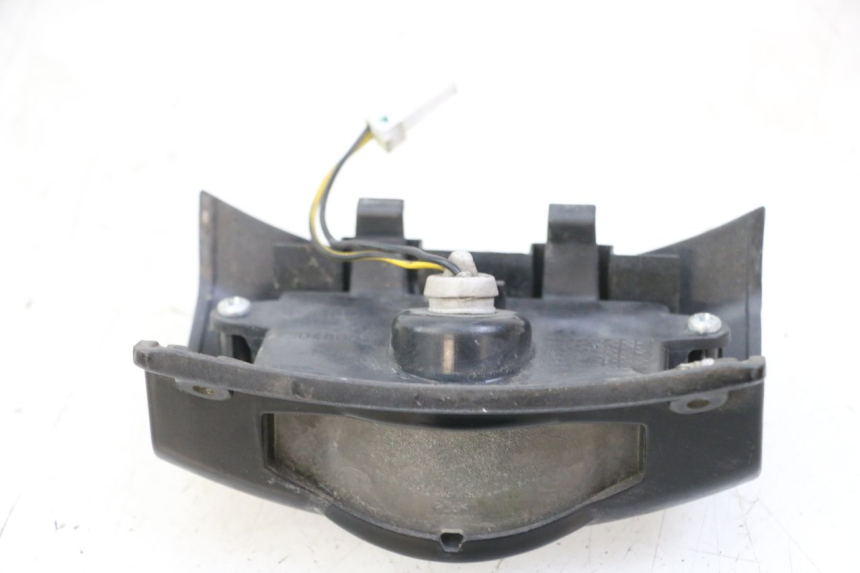photo de NUMBER PLATE LIGHTING PIAGGIO VESPA GRANTURISMO 200 (2004 - 2005)