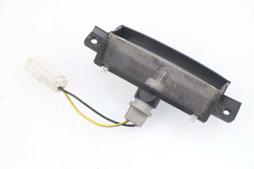 photo de LICENSE PLATE LIGHT PIAGGIO XEVO - X EVO 125 (2007 - 2016)