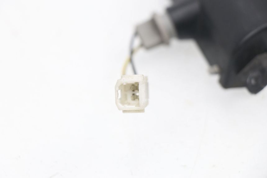 photo de LICENSE PLATE LIGHT PIAGGIO XEVO - X EVO 125 (2007 - 2016)