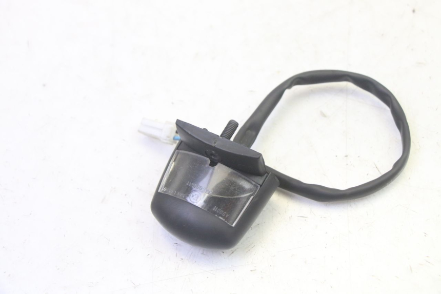 photo de NUMBER PLATE LIGHTING YAMAHA X-MAX XMAX 125 (2010 - 2014) - Zoom on usage condition