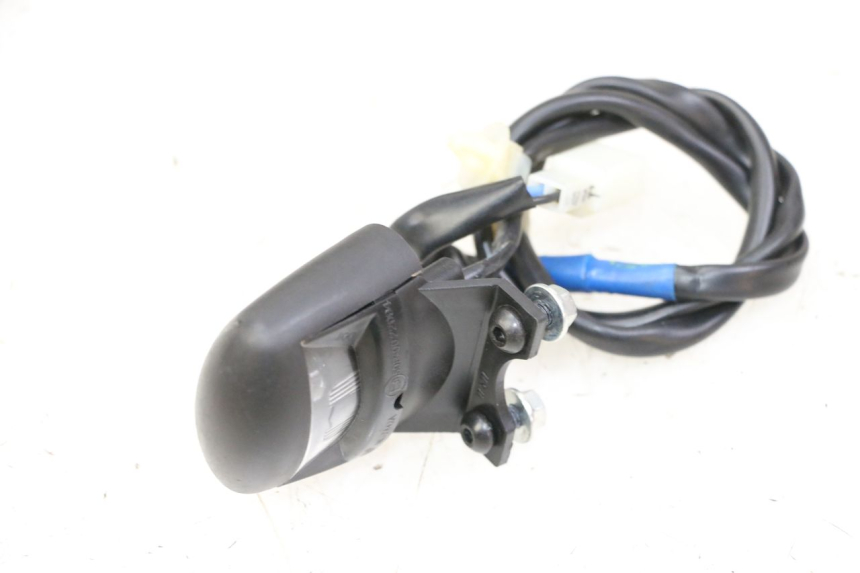 photo de NUMBER PLATE LIGHTING YAMAHA XMAX X-MAX 125 (2021 - 2025)