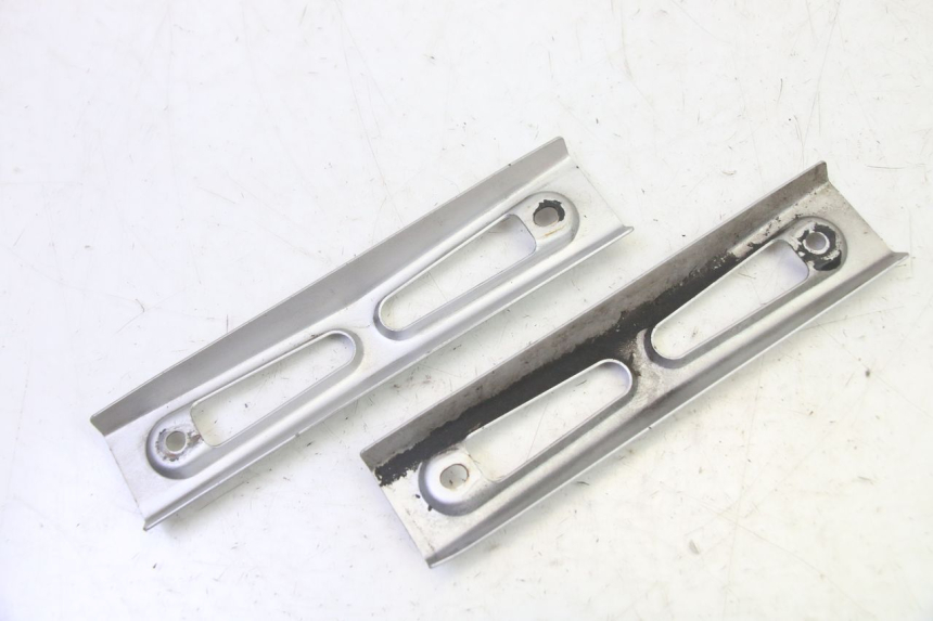 photo de RADIATOR SCOOP YAMAHA FZ6 N FAZER 600 (2004 - 2006)