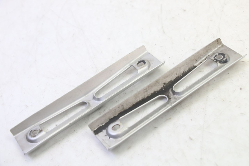 photo de RADIATOR SCOOP YAMAHA FZ6 N FAZER 600 (2004 - 2006)