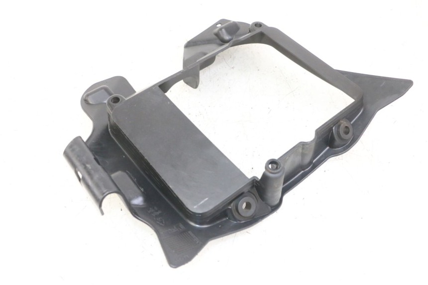 photo de RADIATOR SCOOP PIAGGIO IE MP3 YOURBAN 300 (2011 - 2016)