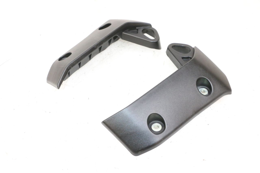 photo de RADIATOR SCOOP YAMAHA MT-07 MT07 ABS 700 (2018 - 2020) - Component detail