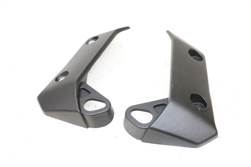 photo de RADIATOR SCOOP YAMAHA MT-07 MT07 ABS 700 (2018 - 2020) - Surface and material condition