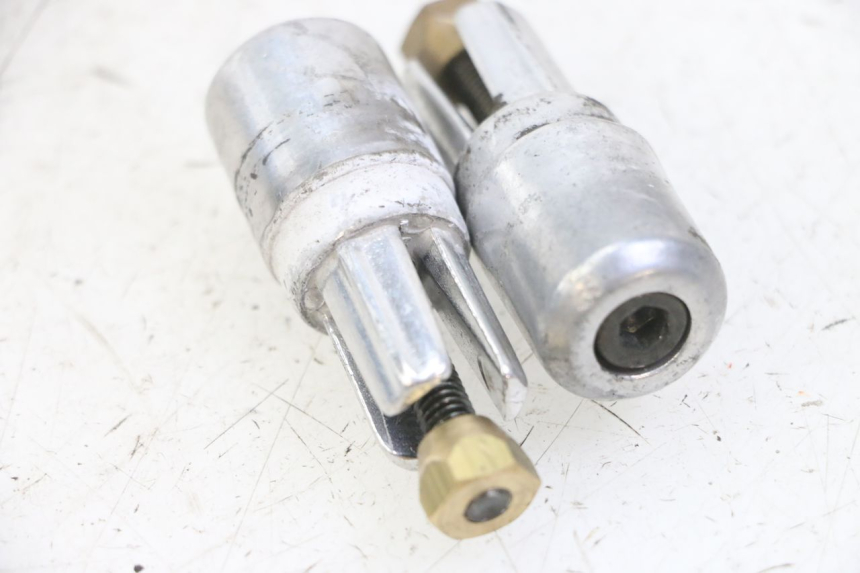 photo de HANDLEBAR ENDS PEUGEOT ELYSTAR 125 (2002 - 2007)