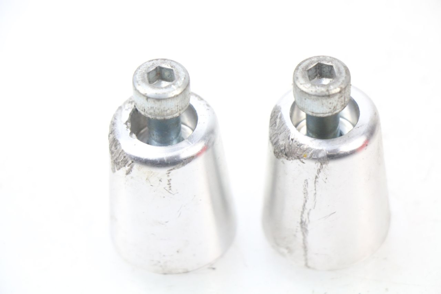 photo de HANDLEBAR ENDS KAWASAKI ER-6 ER6 N 650 (2009 - 2011)