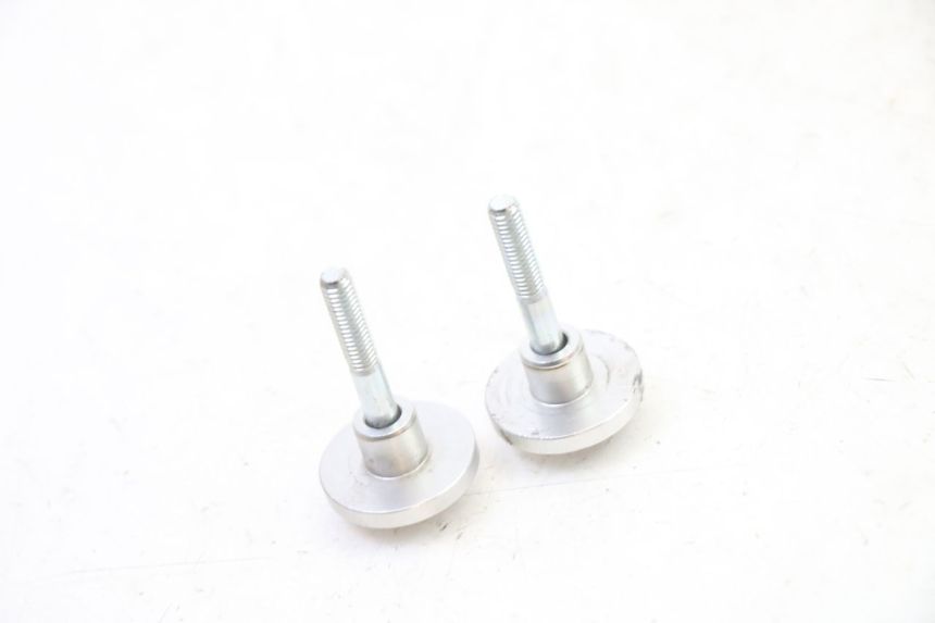 photo de HANDLEBAR ENDS SUZUKI GS GSE 500 (2001 - 2003)
