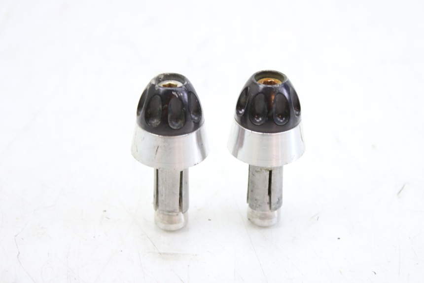 photo de HANDLEBAR END HONDA CBF 500 (2004 - 2007)