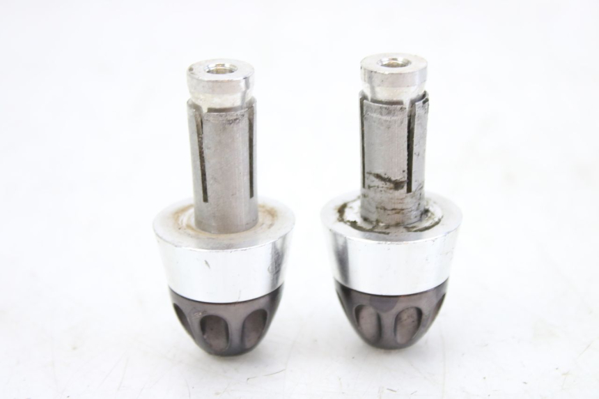 photo de HANDLEBAR END HONDA CBF 500 (2004 - 2007)