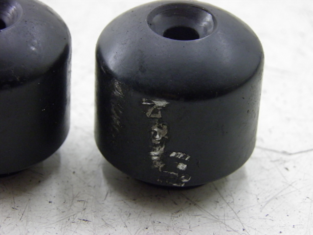 photo de HANDLEBAR ENDS HONDA PCX (JF57/JF64) 125 (2014 - 2018)