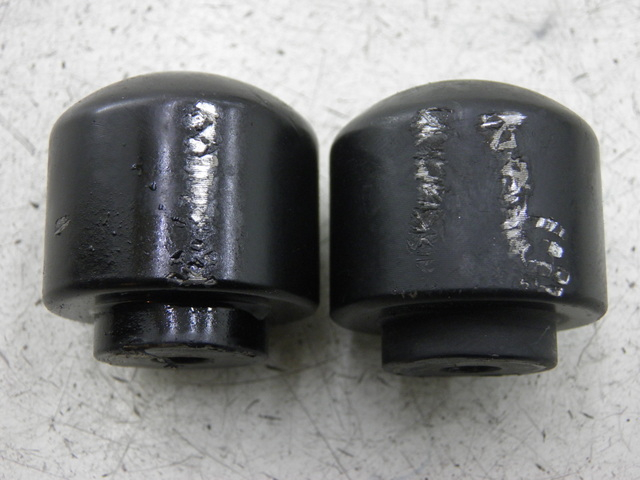 photo de HANDLEBAR ENDS HONDA PCX (JF57/JF64) 125 (2014 - 2018)