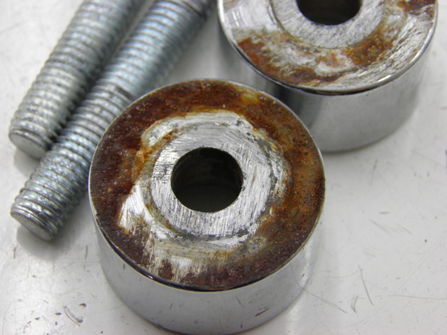 photo de HANDLEBAR ENDS HYOSUNG COMET GT 125 (2002 - 2007)