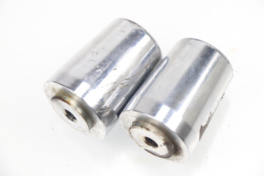 photo de HANDLEBAR ENDS KYMCO PULSAR 125 (2008 - 2015)