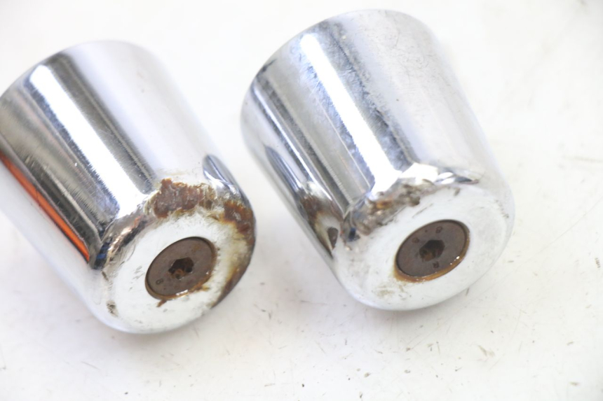 photo de HANDLEBAR ENDS GILERA NEXUS 125 (2009 - 2013)