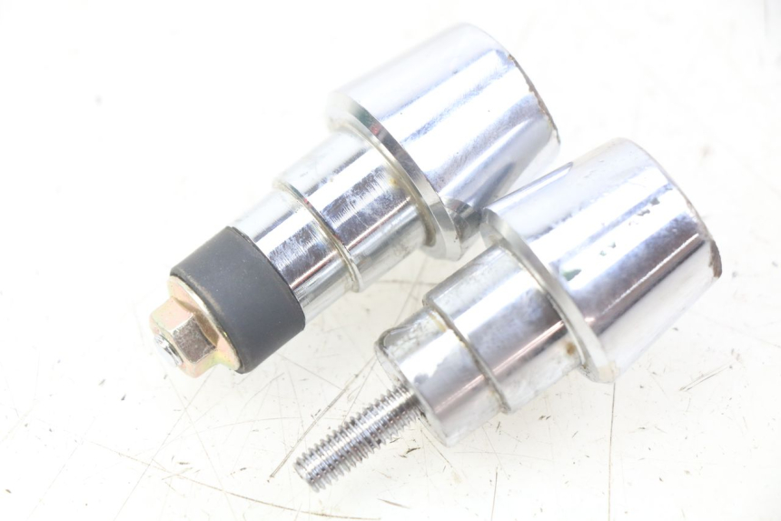 photo de HANDLEBAR END PEUGEOT CITYSTAR 2T 50 (2018 - 2021)