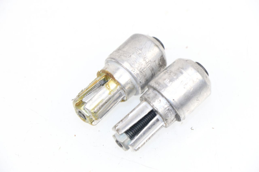 photo de HANDLEBAR ENDS PEUGEOT ELYSEO 125 (1999 - 2004)