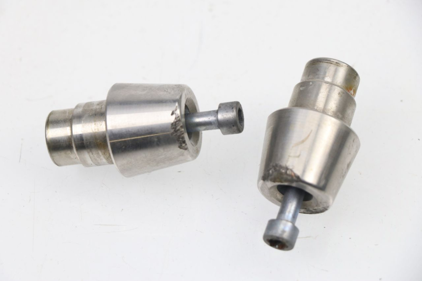 photo de HANDLEBAR END PEUGEOT SATELIS 125 (2010 - 2012)