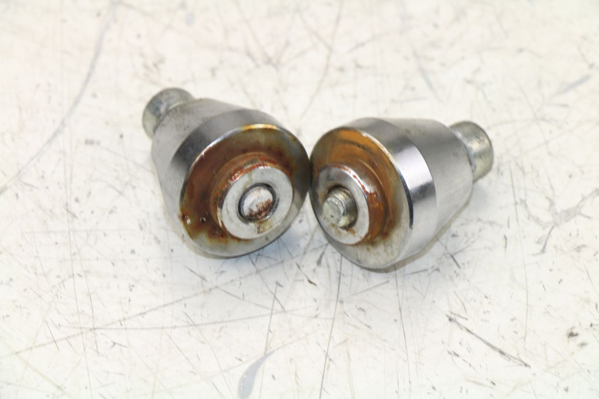 photo de HANDLEBAR ENDS DAELIM S2 125 (2006 - 2007)