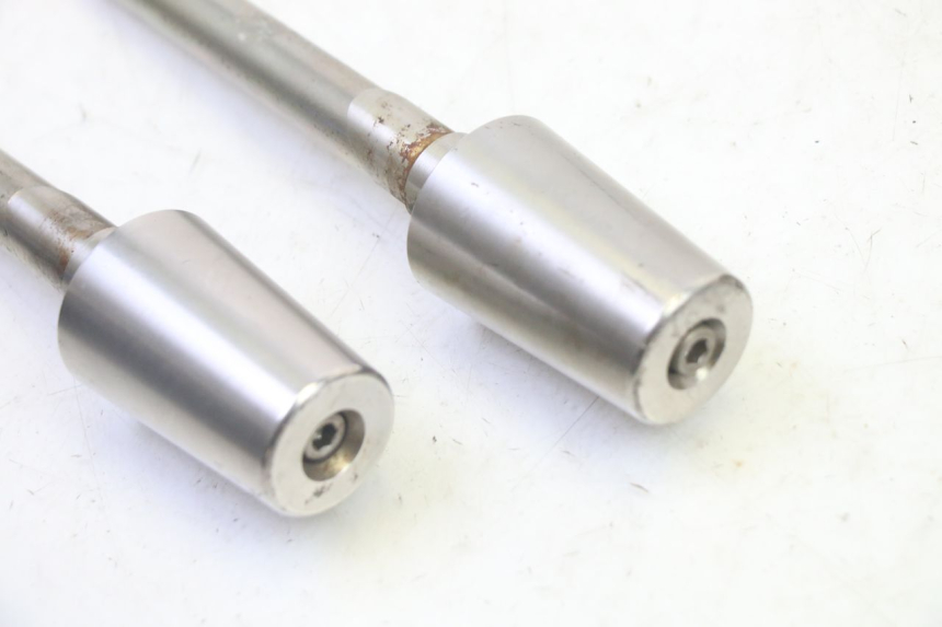 photo de HANDLEBAR ENDS PEUGEOT SATELIS 125 (2013 - 2018)