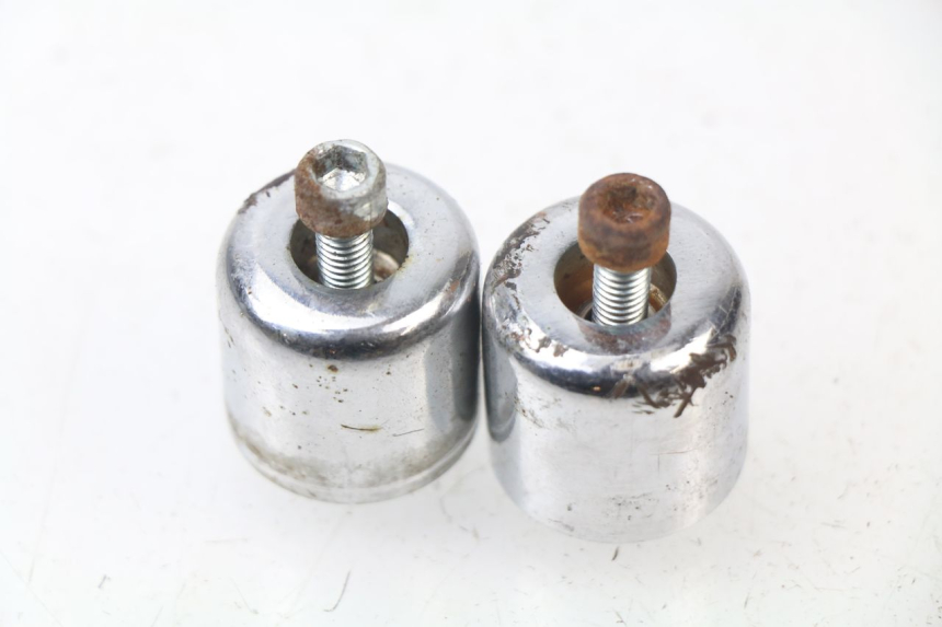 photo de HANDLEBAR ENDS YAMASAKI STREET 50 (2013 - 2018)