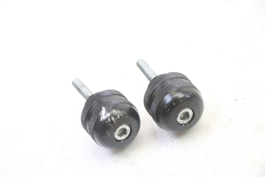 photo de HANDLEBAR ENDS SUZUKI SV S 650 (2003 - 2009)