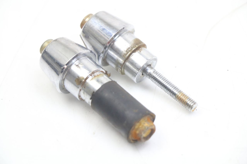 photo de HANDLEBAR ENDS PEUGEOT VIVACITY 125 (2010 - 2017)