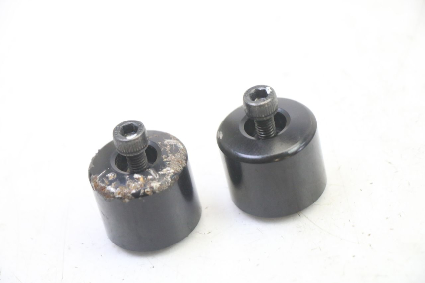 photo de HANDLEBAR ENDS YAMAHA XMAX X-MAX 125 (2021 - 2025)