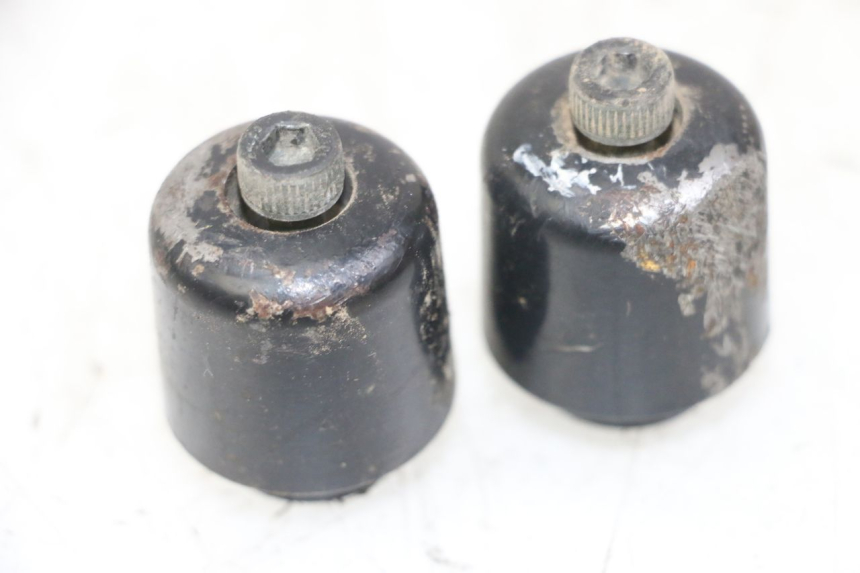 photo de HANDLEBAR ENDS YAMAHA FZS FAZER 600 (2001 - 2003)