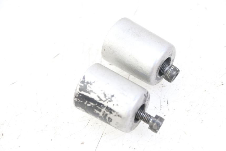 photo de HANDLEBAR ENDS YAMAHA X-MAX XMAX ABS 250 (2010 - 2014)