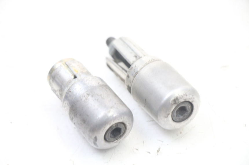 photo de HANDLEBAR ENDS YAMAHA YP MAJESTY 125 (2007 - 2010)