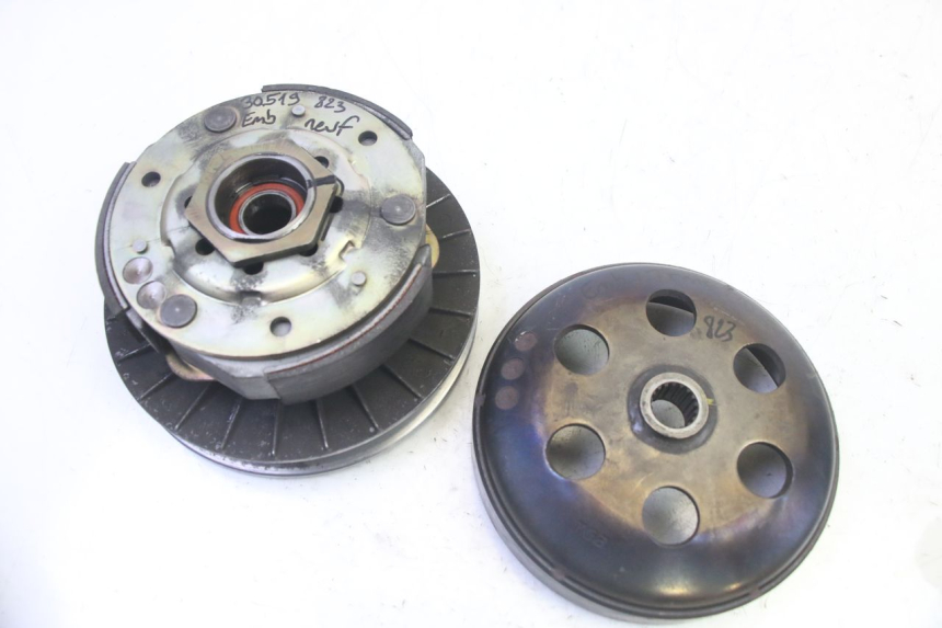 photo de CLUTCH QUADRO 4 4D 350 (2015 - 2018)